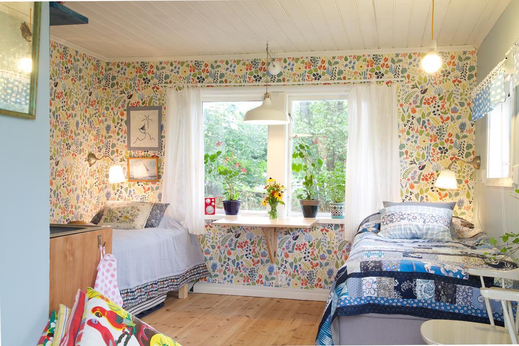 Hamburgoe Guest House Hamburgsund Room photo